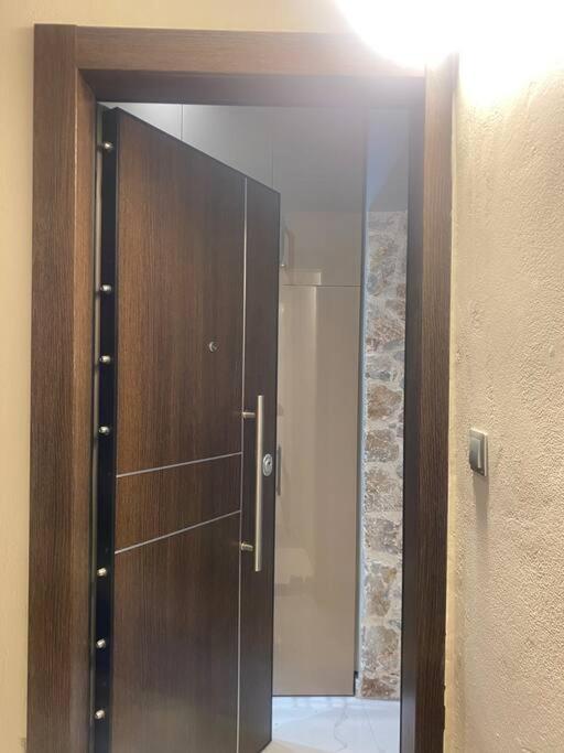 Ferienwohnung Stone House 48 M Acharnes Exterior foto